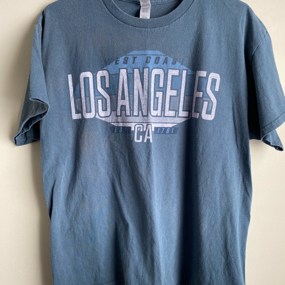 Los Angeles Graphic Tee in Blue